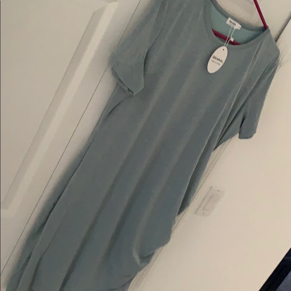 Dress with Scrunch on the side cute